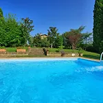Casale Giulio By Posarellivillas Cetona