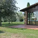 Casale Giulio By Posarellivillas *