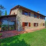 Сasa de vacaciones Casale Giulio By Posarellivillas *
