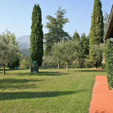 Casale Giulio By Posarellivillas