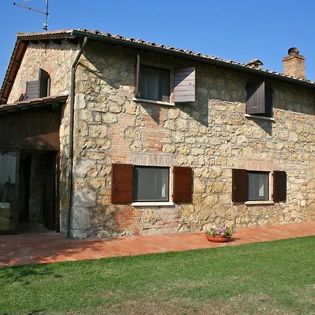 Holiday Home Casale Giulio By Posarellivillas
