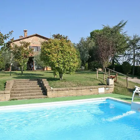 Holiday home Holiday Home Casale Giulio By Posarellivillas *