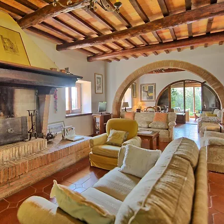 Holiday home Holiday Home Casale Giulio By Posarellivillas *