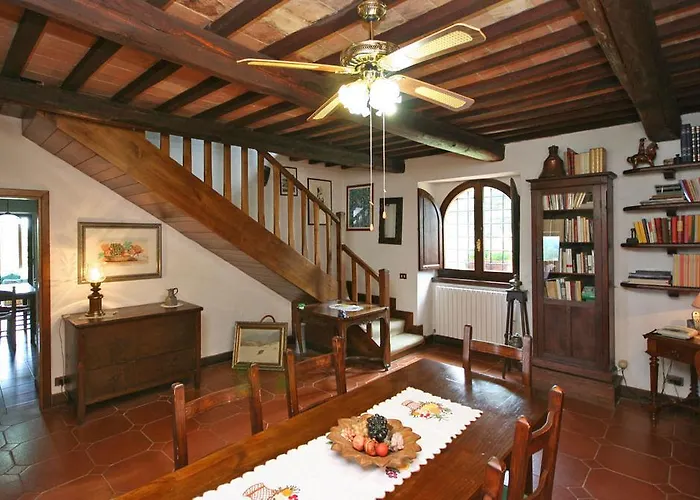 Casale Giulio By Posarellivillas *